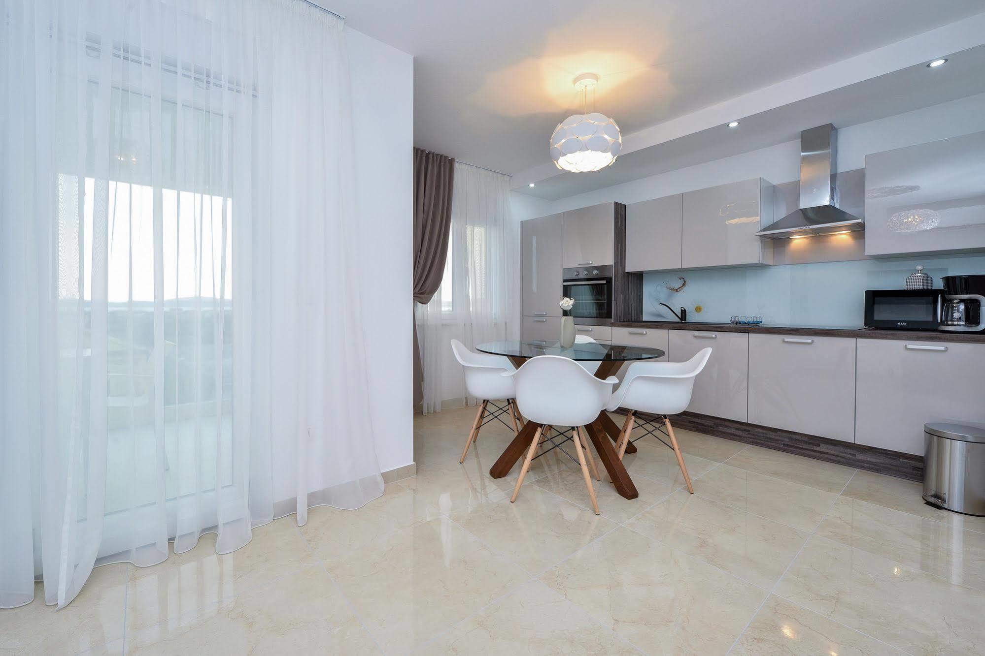 Luxury Apartment 1 Villa Arta Bibinje Bagian luar foto