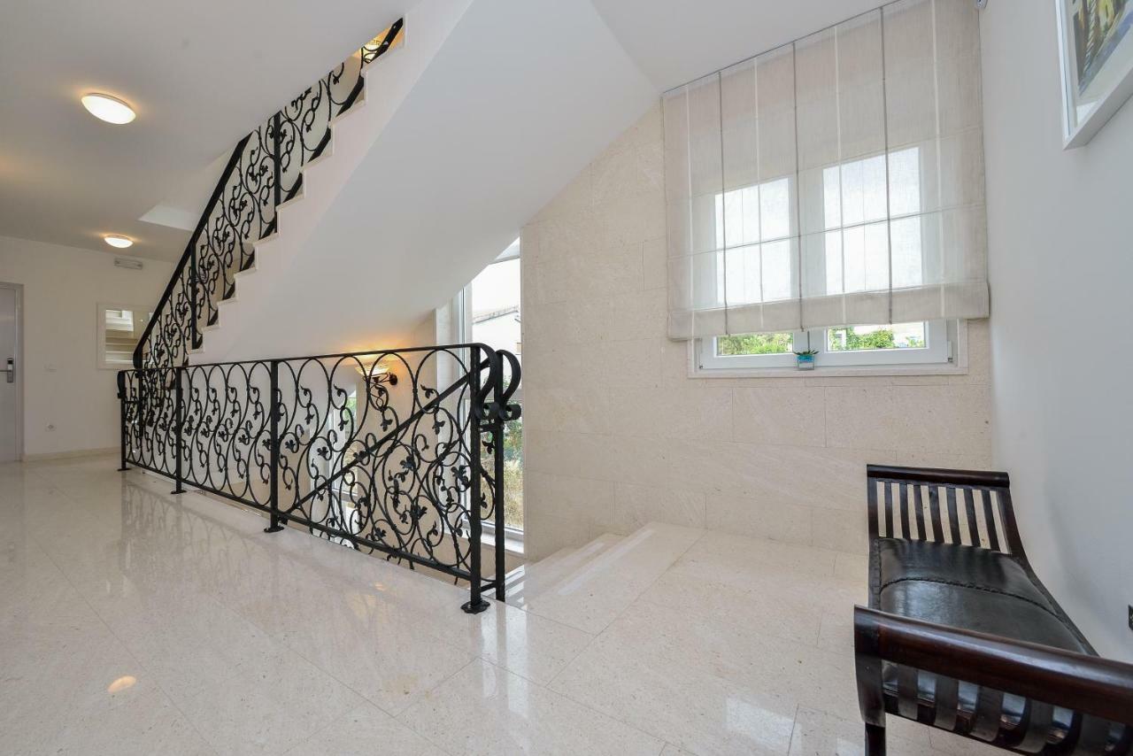 Luxury Apartment 1 Villa Arta Bibinje Bagian luar foto